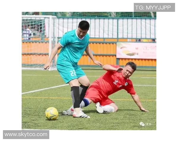 阿西再现绿茵激情带领球队奋勇拼搏点燃球迷无限热情